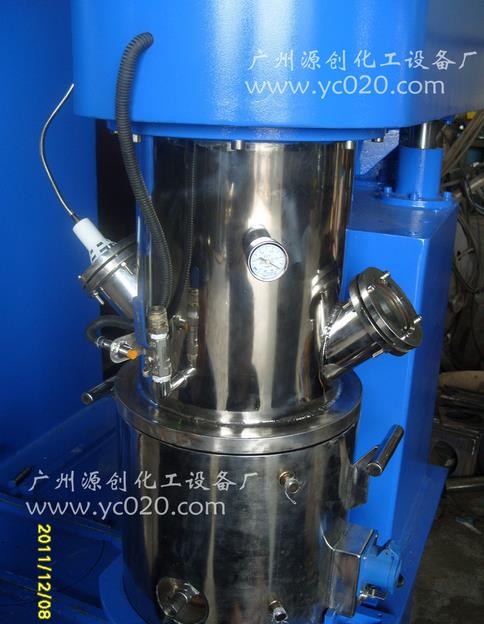 真空攪拌機(jī)的性能特征怎樣？